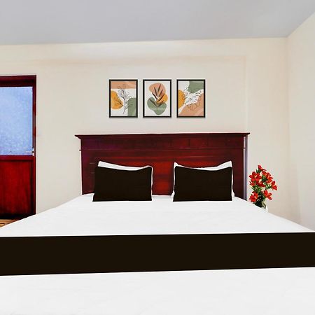 Super Hotel O Dh Road Ernakulam Kochi Exterior photo
